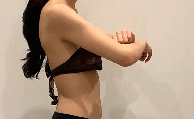 【20代 女性】
